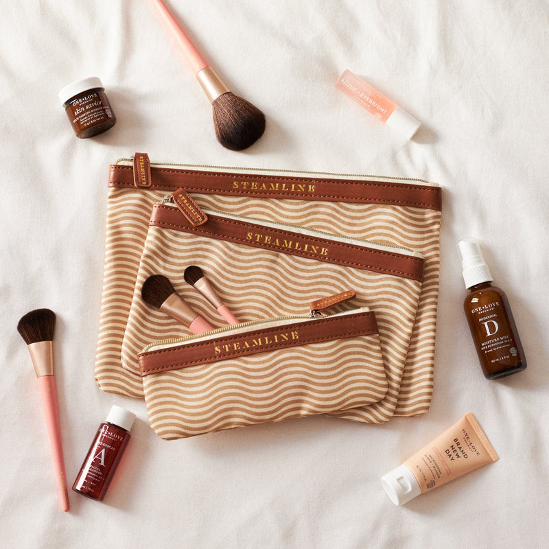 The Signature Wave - Cosmetic Case Set