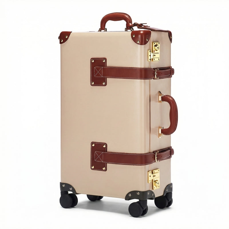 The Diplomat - Cream Stowaway Spinner