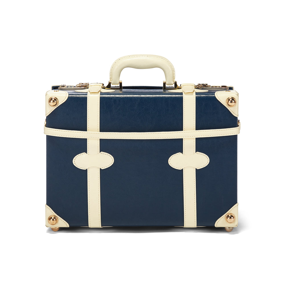The Entrepreneur Overnighter | Designer Weekender Bag, Trunk Suitcases ...