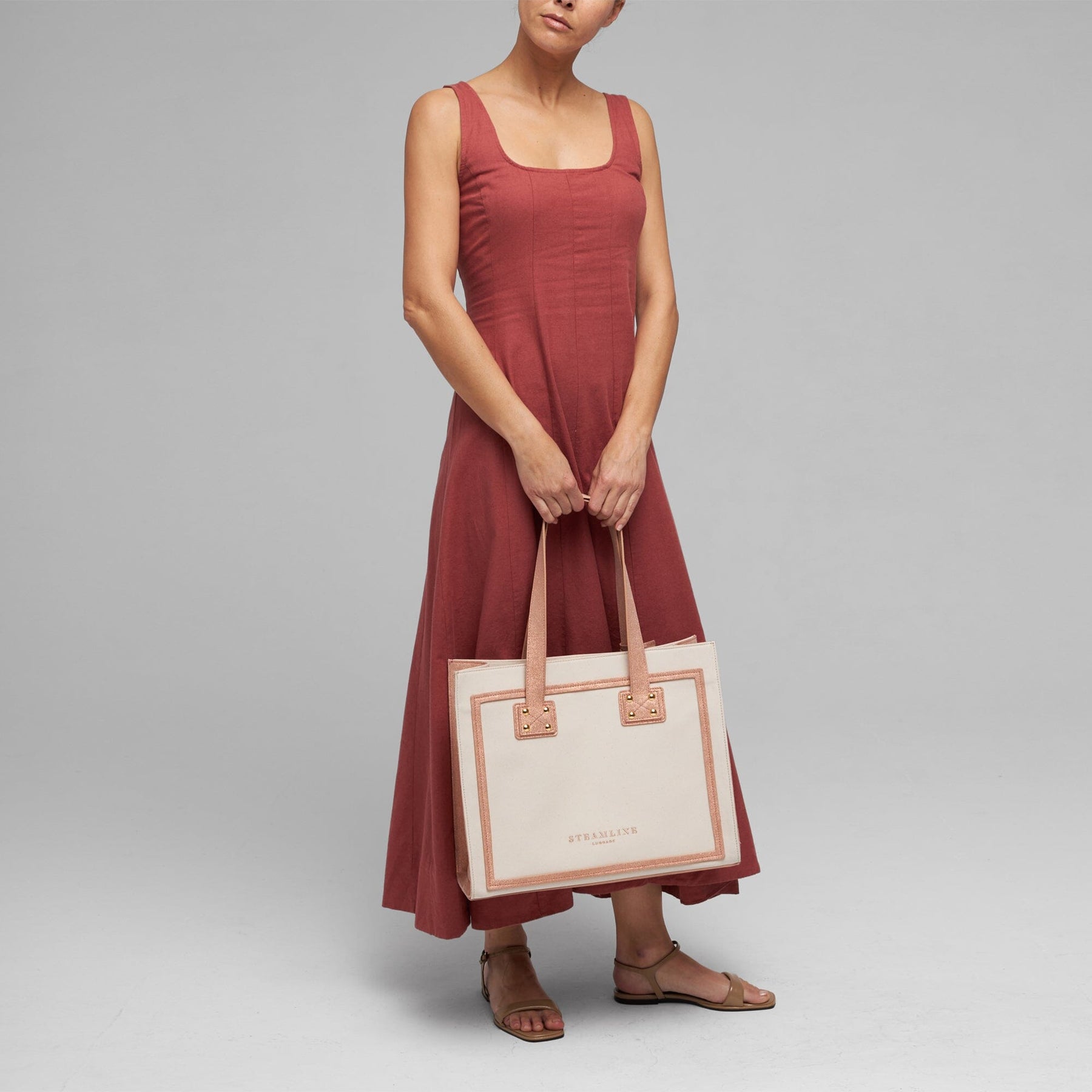 The Navigator - Desert Glitter Tote