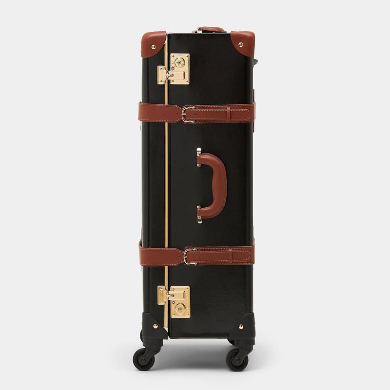 Side product view of the check-in Diplomat leather suitcase in black