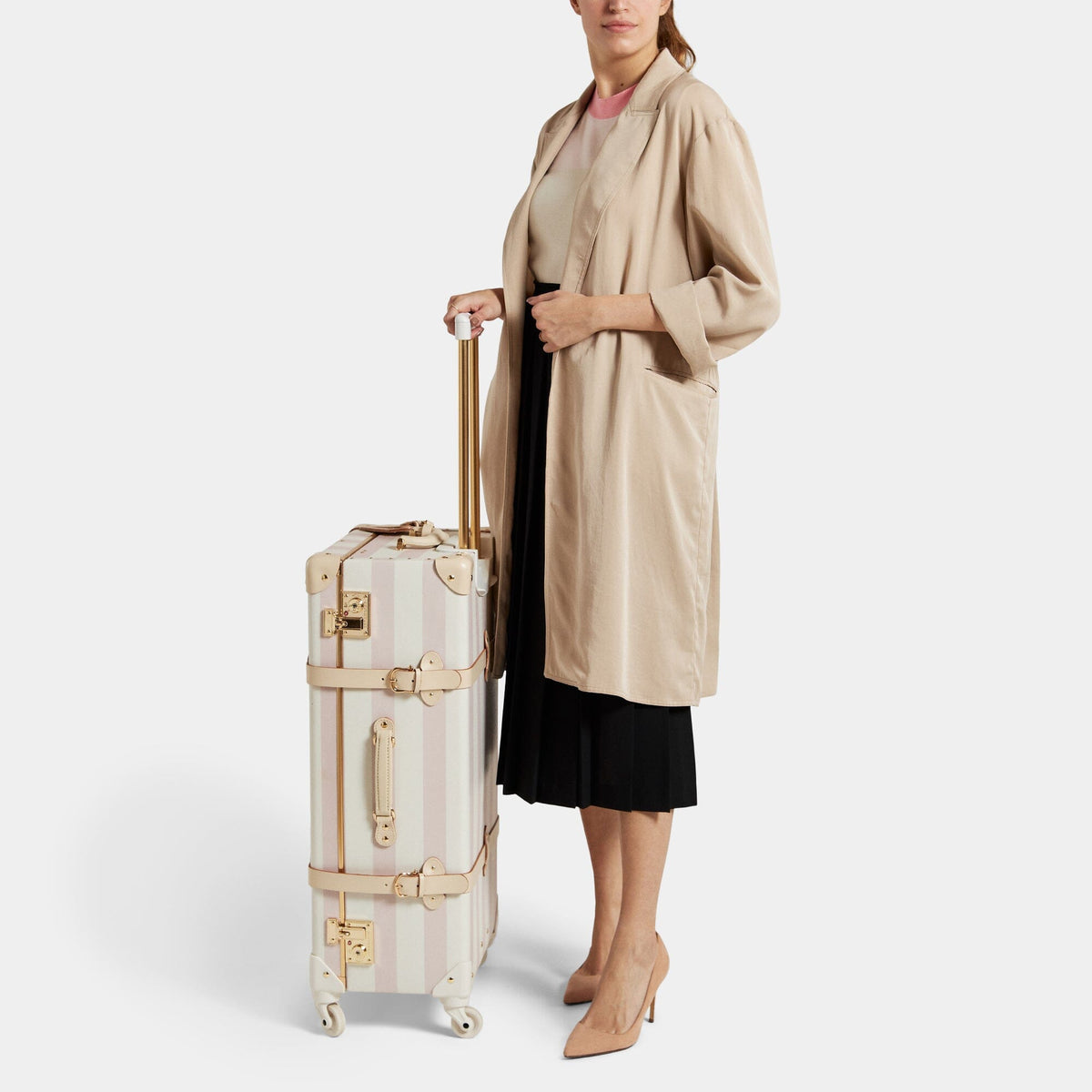 Pink Spinner Shop our striped Pasco® Spinner Check-In suitcase | SteamLine: The ...