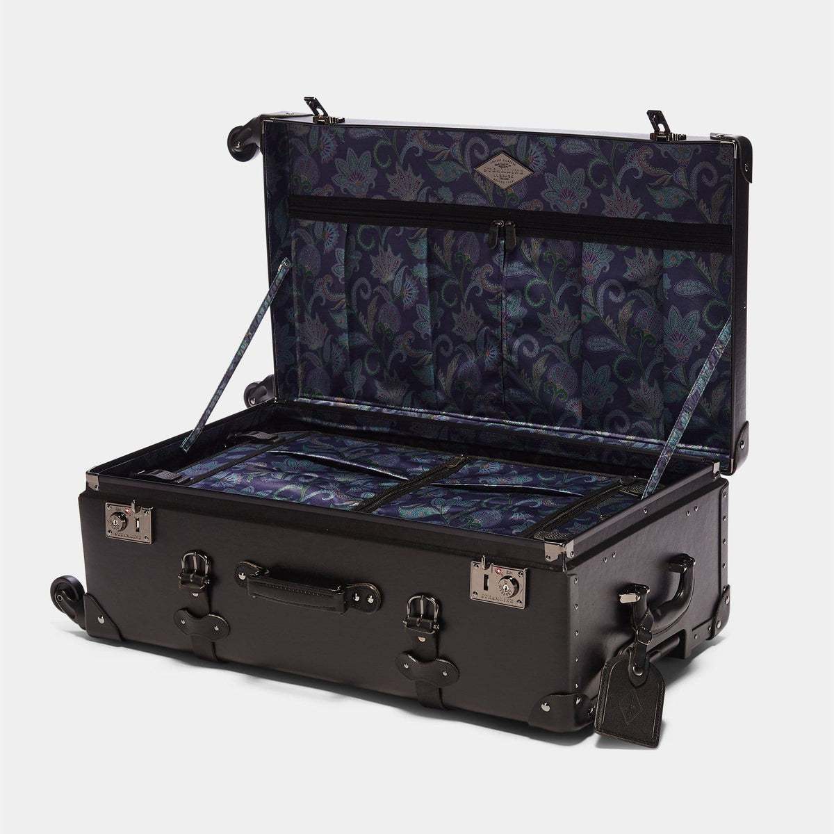 The Industrialist - Check In Spinner Check In Spinner Steamline Luggage 