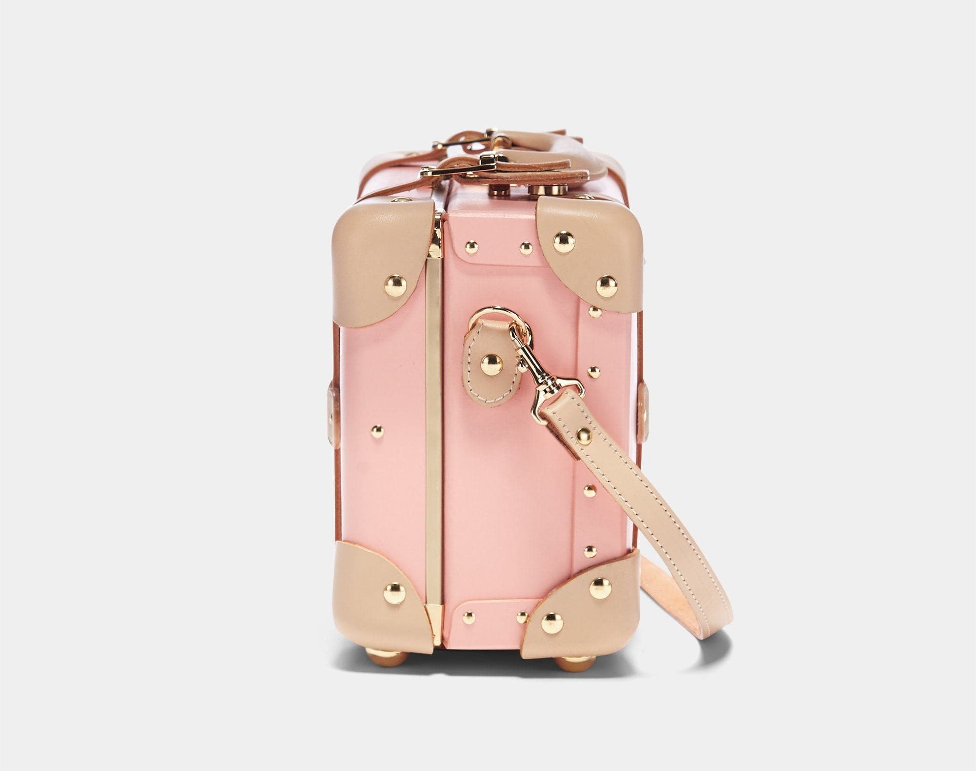 Pink vanity case on wheels new arrivals